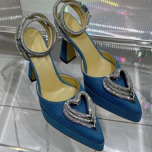 Coutgo Platform High Chunky Heel 8.5 Rhinestone Triple Heart Pointed Ankle Strap - Picture 4 of 7